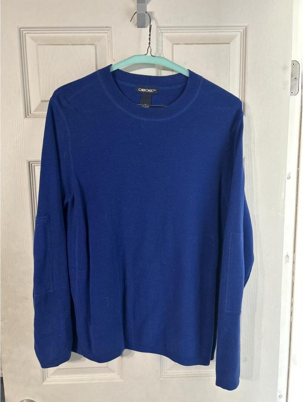 cherokee brand blue crewneck sweater M